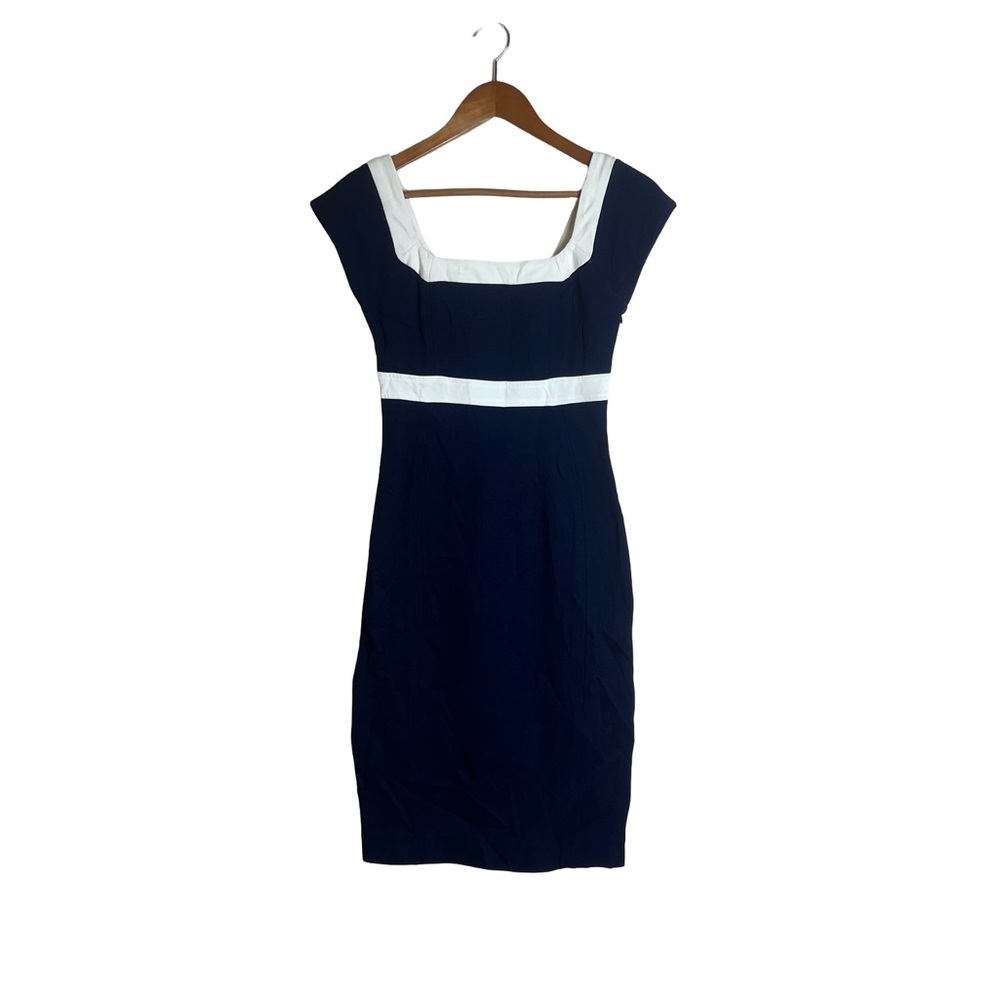 Diane Von Furstenberg navy midi dress. Size 2